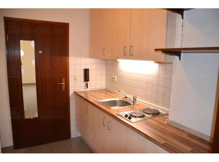RF-1390 Kueche