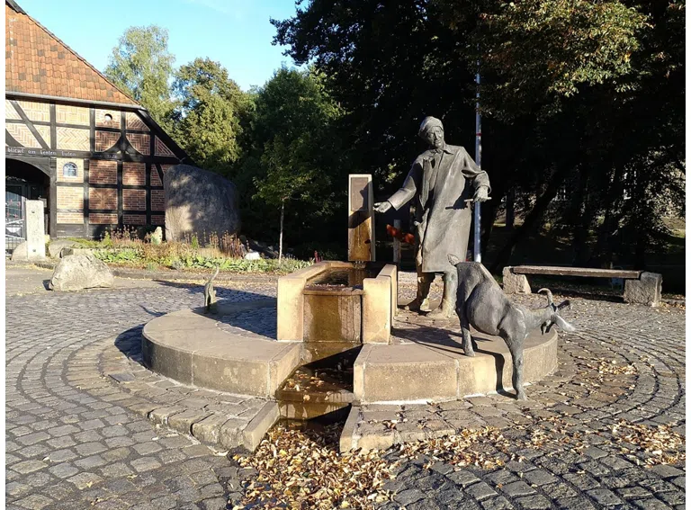 Dorfbrunnen auf dem Marktplatz
