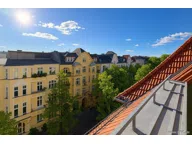 Titelbild für Zum Verkauf steht eine gepflegte und großzügig geschnittene Dachgeschosswohnung in