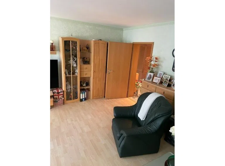 Wohn-Schlafzimmer 3