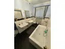39 Bad EG mit Wanne