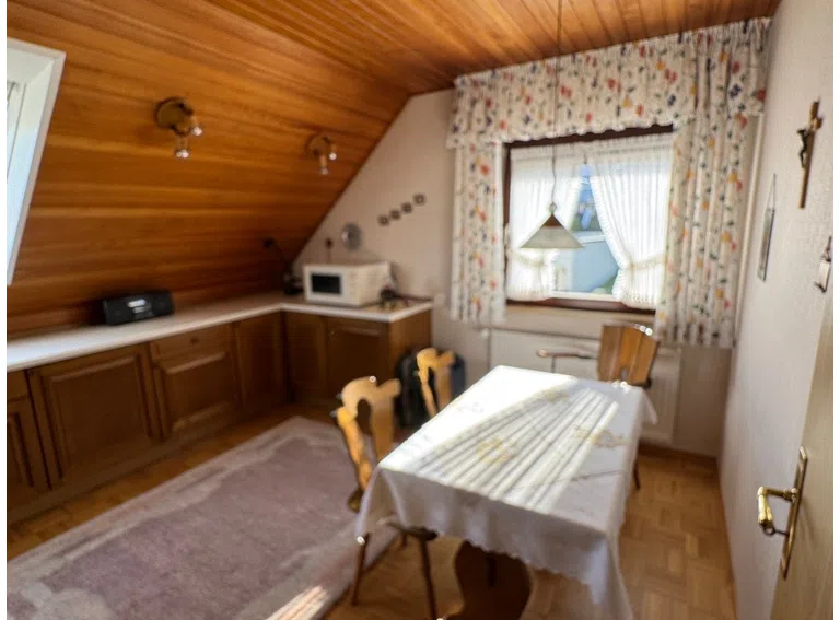 OG Küche / Zimmer 3