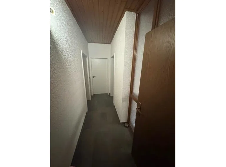 55 Flur im OG