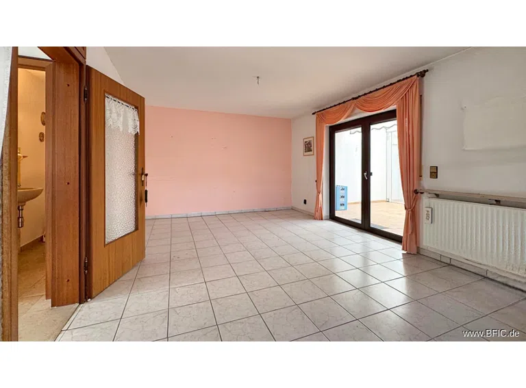 EG Wohnzimmer, albtrennbares Zimmer