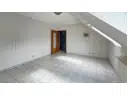 OG linkes Schlafzimmer