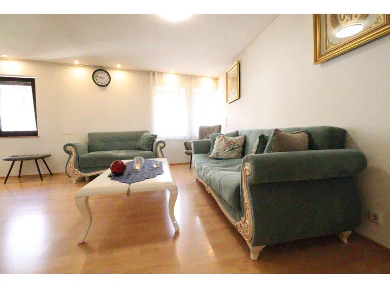 Wohnzimmer - Bild 1 - OG