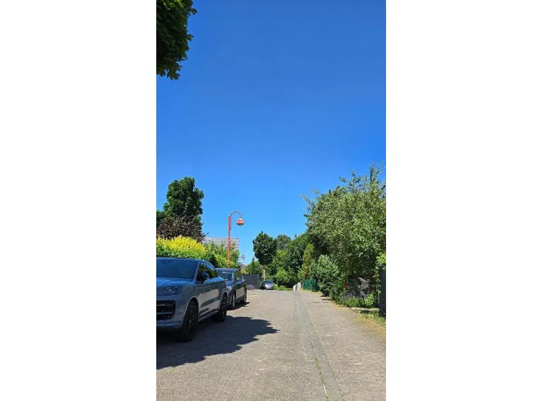 3 Straße (Blick aufwärts)