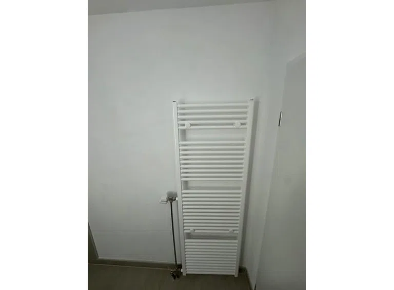 13 Handtuchwärmer