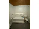 11 DG Bad