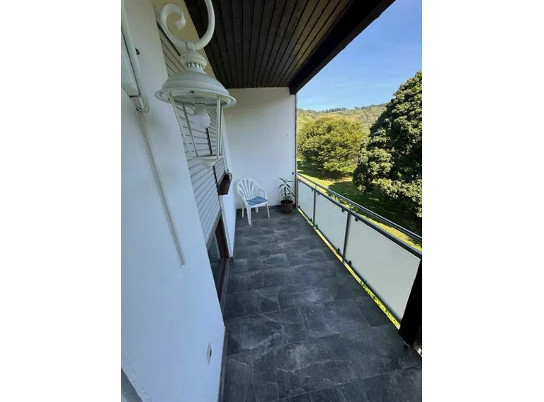 2 DG Balkon