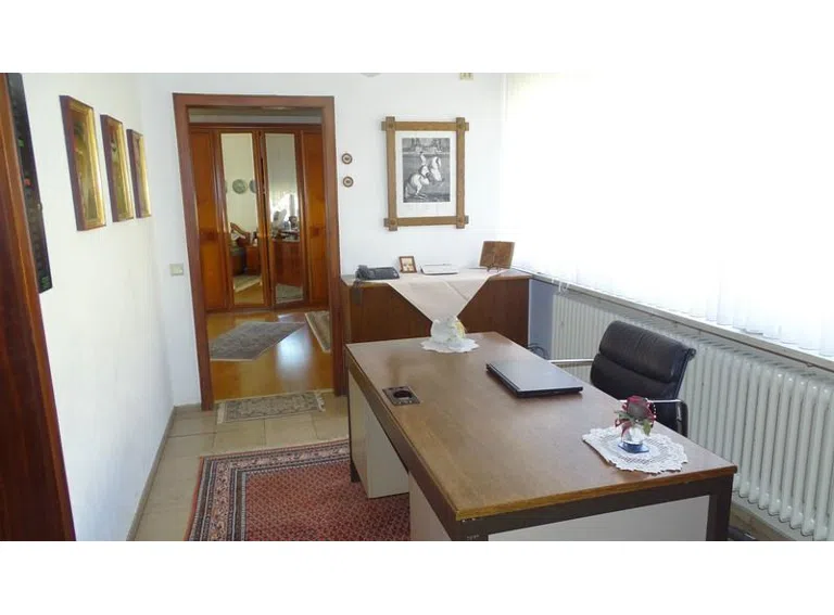 Büro Betreiber