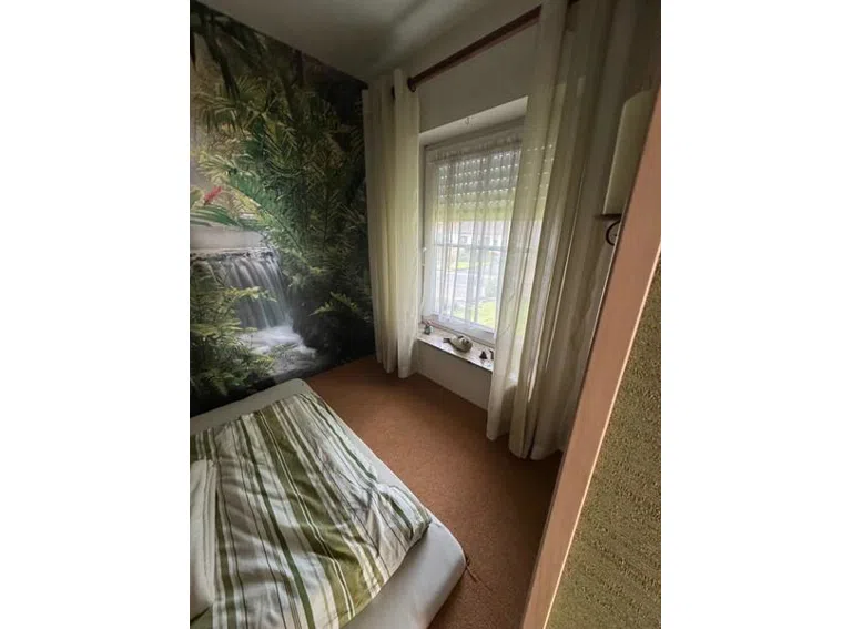 24 kleines Nebenzimmer