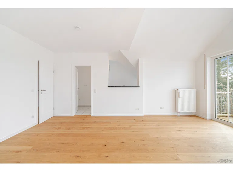 Wohnzimmer mit Kochnische