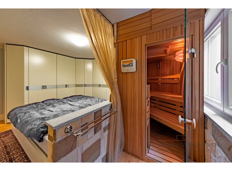 Schlafzimmer und Sauna