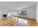 Wohnzimmer mit Kamin