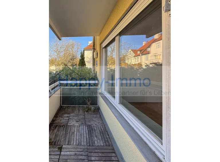 Balkon EG