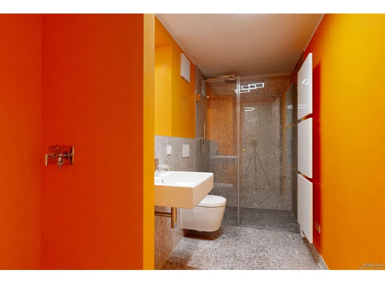 Badezimmer im UG