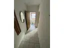14 Gang ins Bad und Gäste WC
