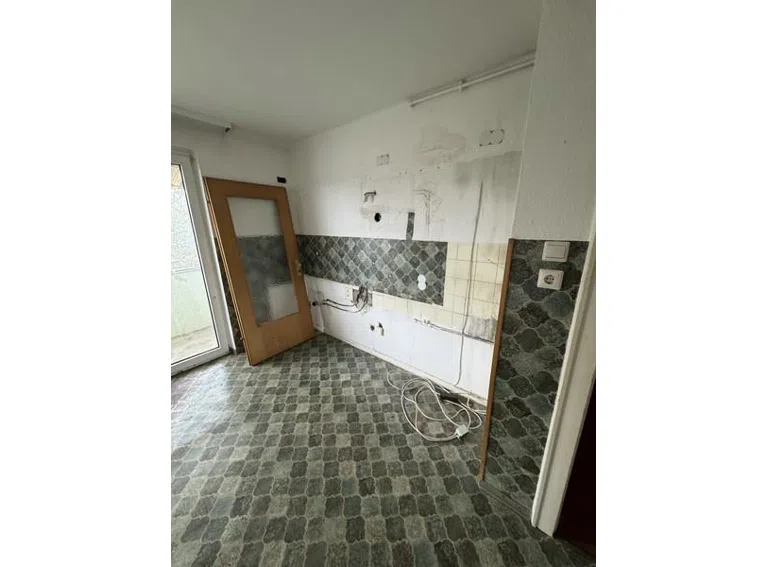 3 OG2 mit Balkon (3)