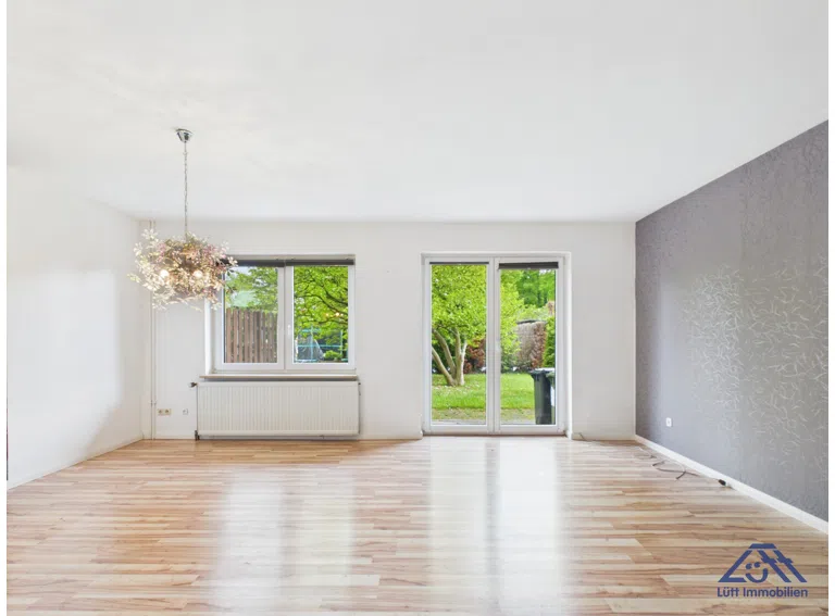 Wohnzimmer EG - Lütt Immobilien - Selent.jpg