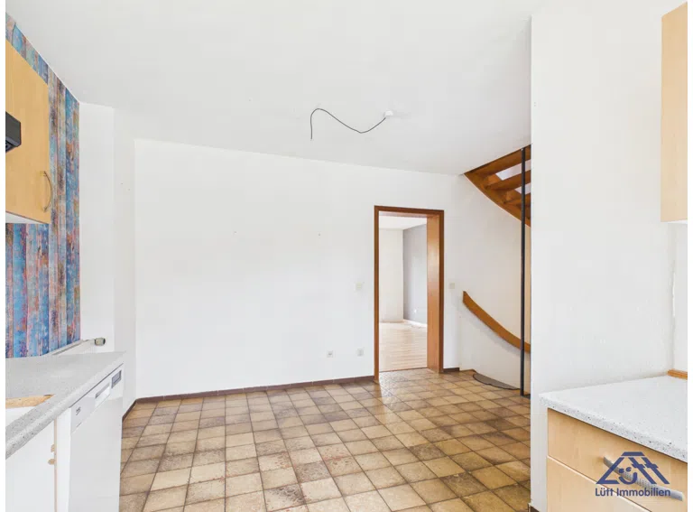 Flur EG - Lütt Immobilien - Selent.jpg