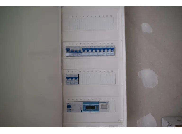 EUV WE1
