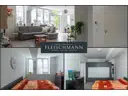 Schlafzimmer/Blick ins Wohnzimmer