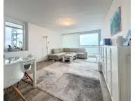 Bild von Ohne Käuferprovision: 12. Stock - 2-Zimmer-Wohnung mit Eigentumswohnungen, in Unterschleißheim, 65.39 m², 2.00 Zi., Bj. 1972