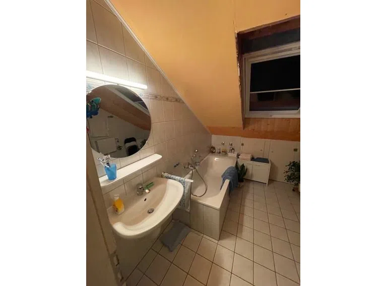 43 DG Wohnung