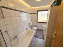 Bad mit Wanne