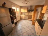Bild von Großzügige DG Wohnung in ruhiger Lage von Wohnungen, in Vellmar, 67.00 m², 3.00 Zi., Bj. 1965