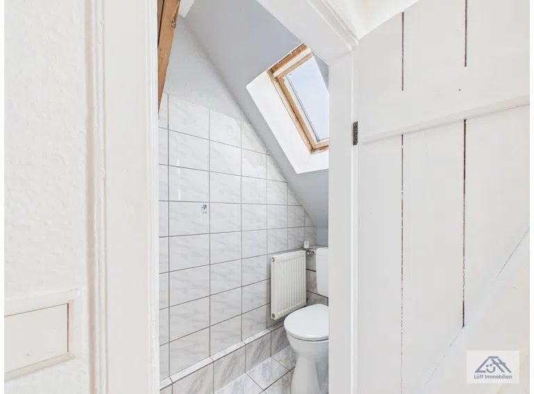 WC DG zu Zimmer 3 Altbau