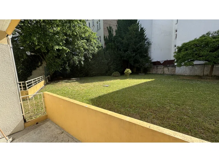 Blick zur Grünfläche