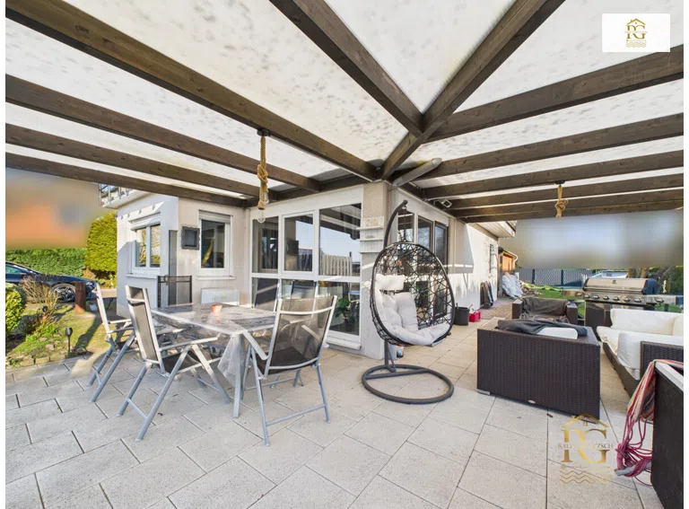 Überdachte Terrasse Bild 2